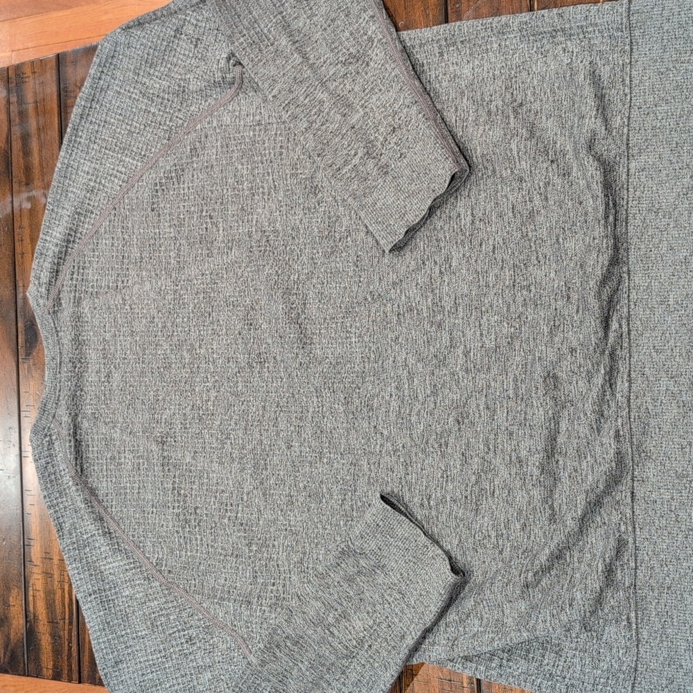 Lululemon Engineered Warmth Long Sleeve Crew - Picture 5 of 5
